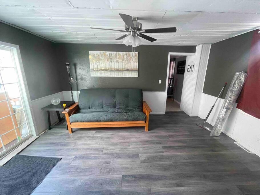Comfortable 2 Bedroom In Historic Chalet