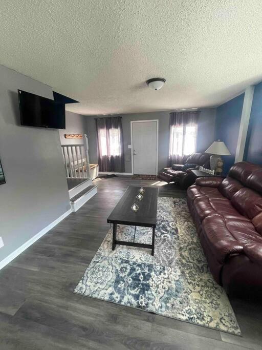 Comfortable 2 Bedroom In Historic *